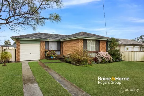Property photo of 14 Lukela Avenue Budgewoi NSW 2262