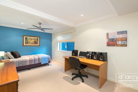 Property photo of 198 Fletcher Parade Bardon QLD 4065