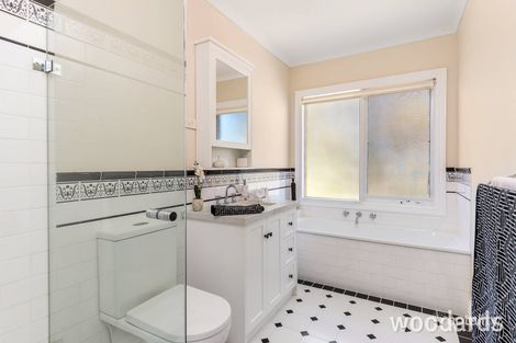 Property photo of 1 Brearley Court Rowville VIC 3178