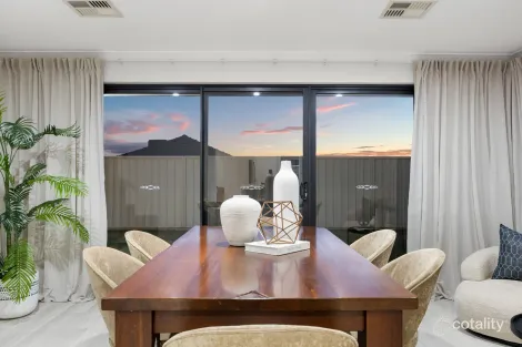 Property photo of 5 Lamont Link Pearsall WA 6065
