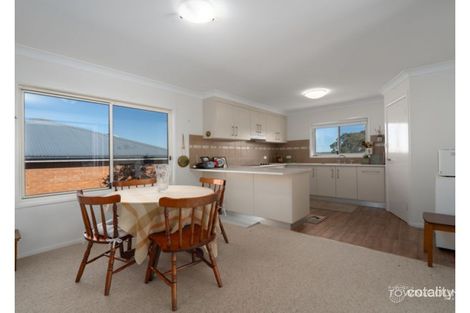 Property photo of 13 Birch Crescent Armidale NSW 2350