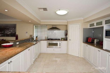 Property photo of 36 Mofflyn Circle East Victoria Park WA 6101