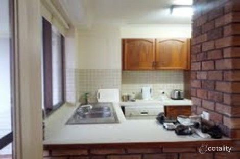 Property photo of 13/20 Commodore Drive Surfers Paradise QLD 4217