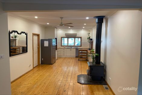 Property photo of 63 Forest Road Ferntree Gully VIC 3156