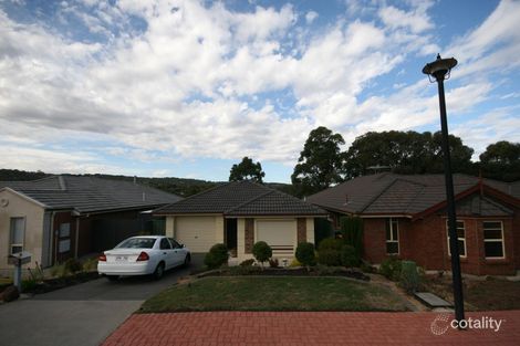 8 Sunset Ct, Aberfoyle Park, SA 5159