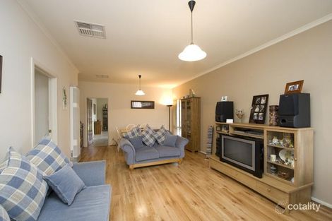 Property photo of 15 Hereford Lane Woodcroft SA 5162