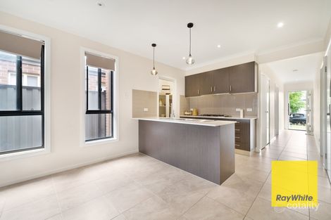 Property photo of 43 Chantelle Parade Tarneit VIC 3029