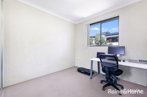 Property photo of 15/174-176 Bridge Road Westmead NSW 2145