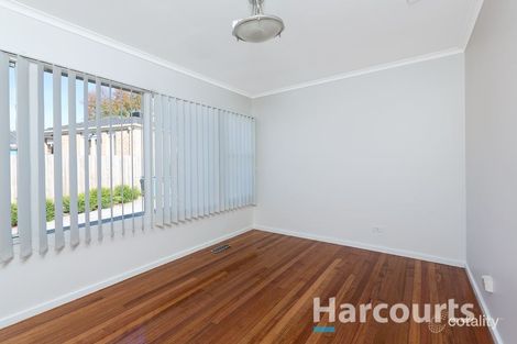 Property photo of 1/5 Apple Court Doveton VIC 3177