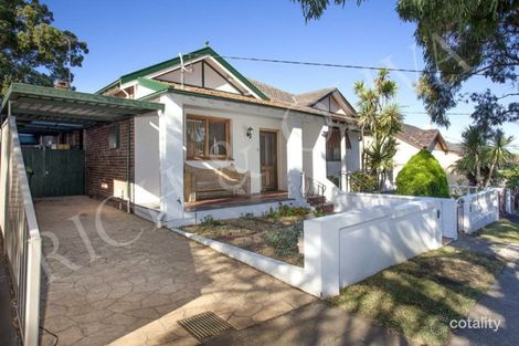 8 Dunmore St, Croydon Park, NSW 2133