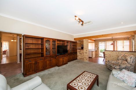 Property photo of 12 Lily Place Thornlie WA 6108