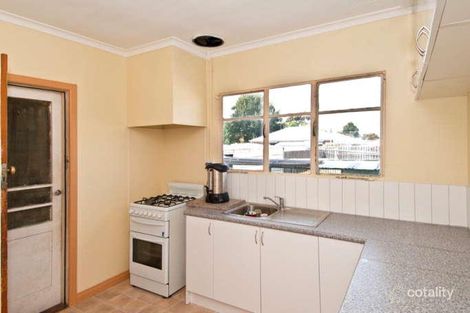 Property photo of 10 Detroit Crescent Corio VIC 3214