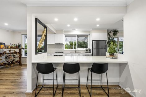 Property photo of 33 Marilyn Street Doncaster VIC 3108