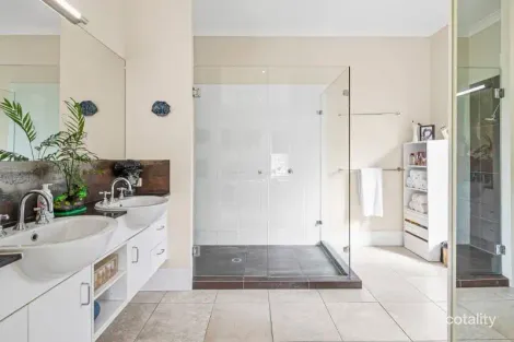 Property photo of 7 Stoney Creek Circuit Ormeau QLD 4208