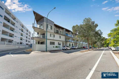 Property photo of 2/8 Rowe Avenue Rivervale WA 6103