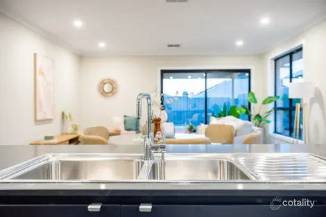 Property photo of 14 Cherry Close Mount Barker SA 5251