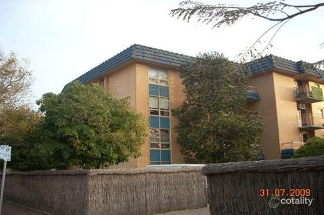 17/15 Byron St, Glenelg, SA 5045