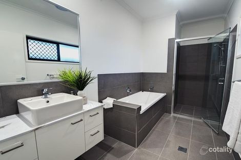 Property photo of 15 Regatta Boulevard Wurtulla QLD 4575