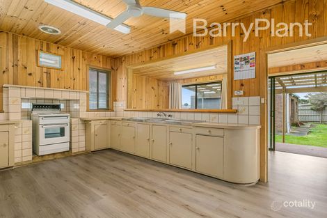 Property photo of 17 Arthur Street Dromana VIC 3936
