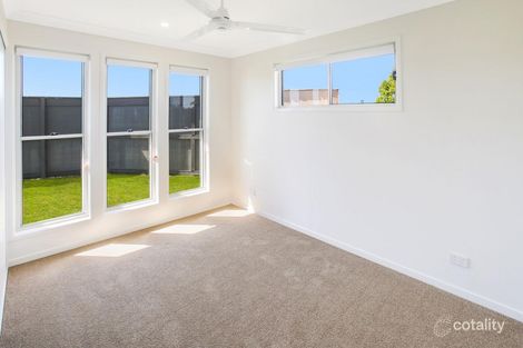 2/2 Rivercherry Ave, Banksia Beach, QLD 4507