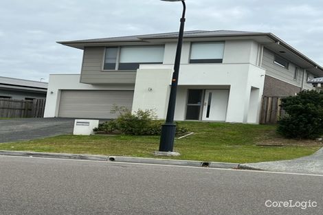 Property photo of 30 Arundel Springs Avenue Arundel QLD 4214
