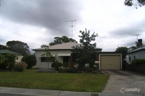 27 Boundary Rd, Heathcote, NSW 2233