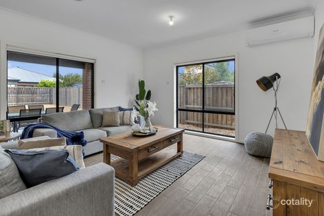Property photo of 2 Halycon Street Point Cook VIC 3030