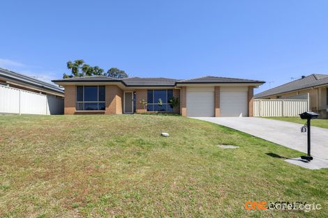 Property photo of 6 The Grove Hunterview NSW 2330