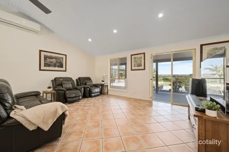 Property photo of 2 Short Street Eraring NSW 2264