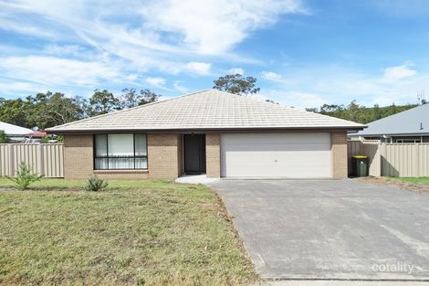 63 Peachey Cct, Karuah, NSW 2324