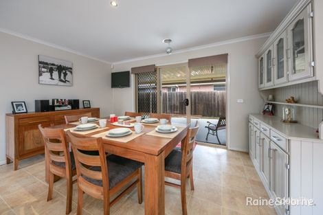 Property photo of 23 Massie Circuit Sunbury VIC 3429