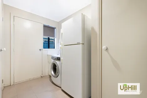 Property photo of 40 Tyndall Street Cranbourne East VIC 3977