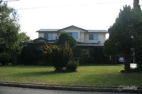 7 Lincoln Rd, Georges Hall, NSW 2198