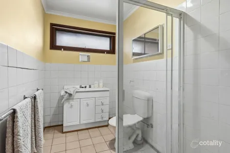 Property photo of 18 Warooka Crescent Smithfield SA 5114