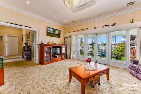 Property photo of 46 Lake Terrace East Mount Gambier SA 5290