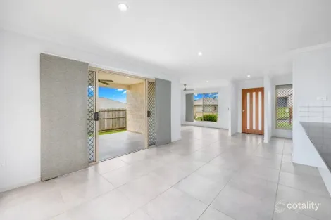 Property photo of 3 Mowbray Place Urraween QLD 4655