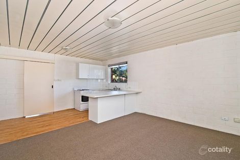 Property photo of 8 Lachlan Close Port Macquarie NSW 2444