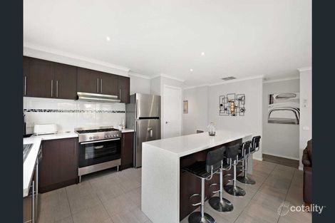 Property photo of 175 Hall Road Carrum Downs VIC 3201