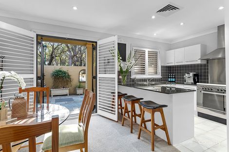 Property photo of 22 Madison Way Allambie Heights NSW 2100