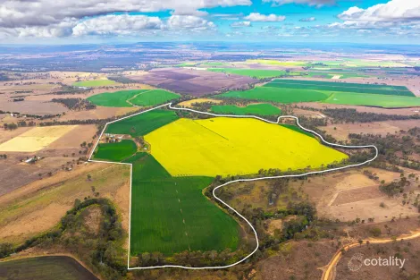 33 Remingtons Rd, Wooroonden, QLD 4605