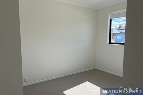 Property photo of 47 Theatre Circuit Clyde North VIC 3978