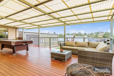 Property photo of 11 Bennett Street Drouin VIC 3818