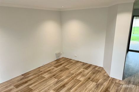 Property photo of 52 Waldron Boulevard Greenfields WA 6210