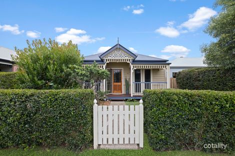 Property photo of 19 Irving Place Sippy Downs QLD 4556