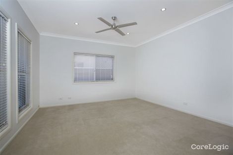 Property photo of 18 Vantage Crescent Wellington Point QLD 4160