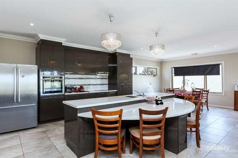 Property photo of 2 Daylesford Court Eynesbury VIC 3338