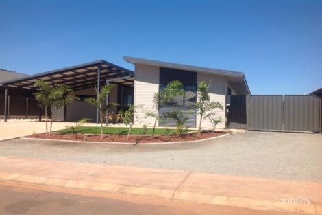 Property photo of 10 Jadura Crescent Baynton WA 6714