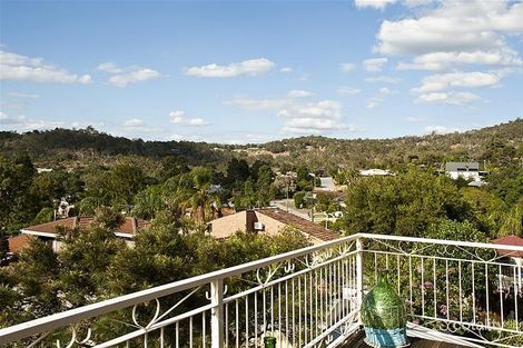 Property photo of 2 Carrick Road Mount Richon WA 6112