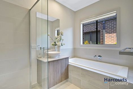 Property photo of 19 Brunswick Drive Truganina VIC 3029