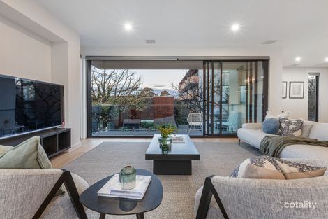 Property photo of 1B Oak Grove Malvern East VIC 3145